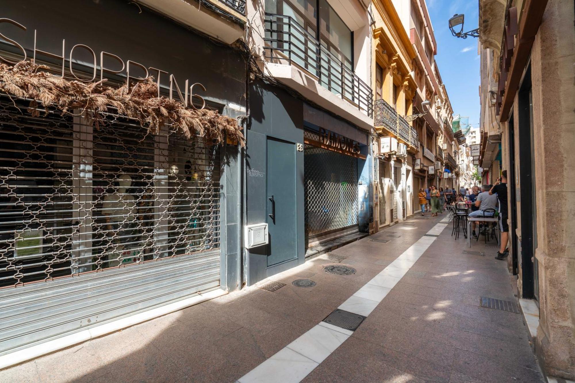 Tiendas 26 Almería Exterior foto
